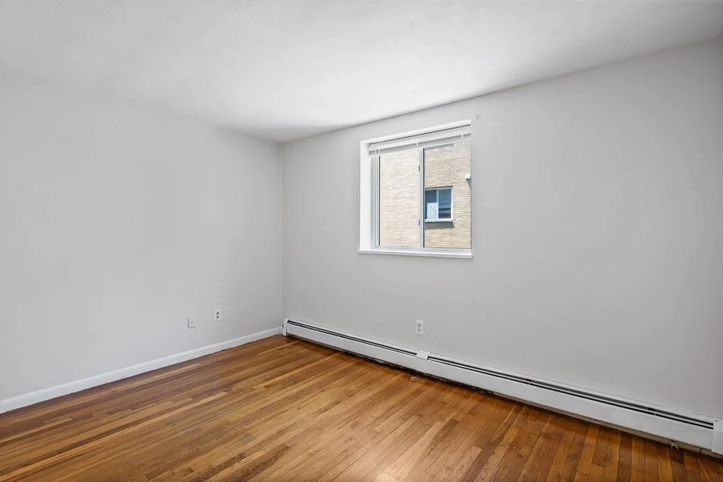 2 bed, 1 bath apartment for rent at 580 Cummins Highway Unit 9, Mattapan — photo 4 of 6
