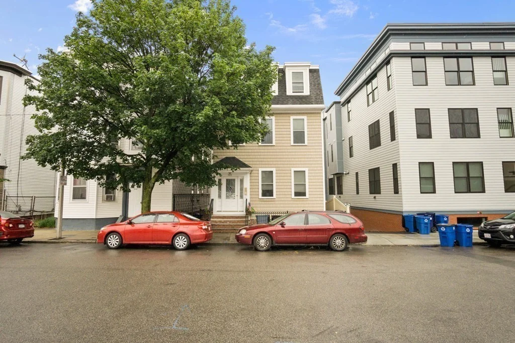 2 bed, 2 bath apartment for rent at 580 East 3rd St Unit 2, South Boston — photo 22 of 23