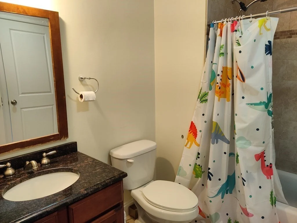 2 bed, 1 bath apartment for rent at 580 Quarry St Unit 12, Quincy — photo 15 of 17