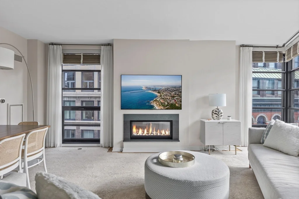 3 bed, 2 bath apartment for rent at 580 Washington St Unit 1002, Boston Downtown — photo 10 of 30