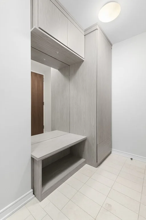 3 bed, 2 bath apartment for rent at 580 Washington St Unit 1002, Boston Downtown — photo 11 of 30