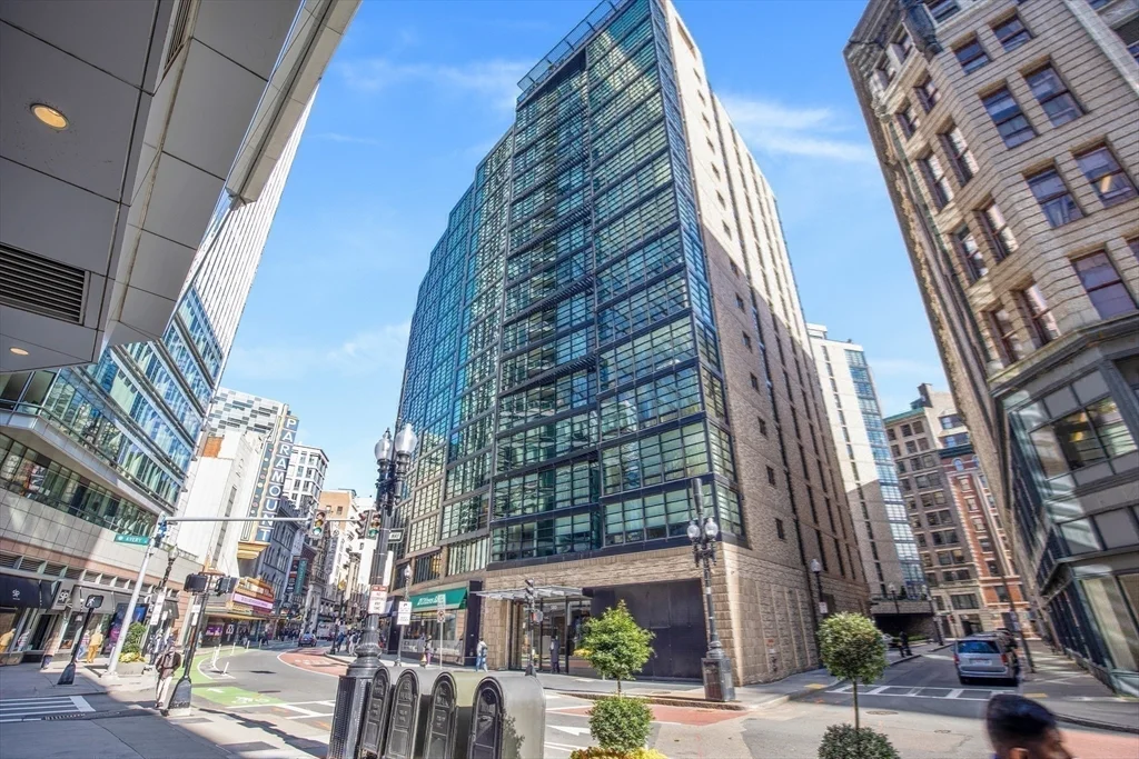 3 bed, 2 bath apartment for rent at 580 Washington St Unit 1002, Boston Downtown — photo 30 of 30