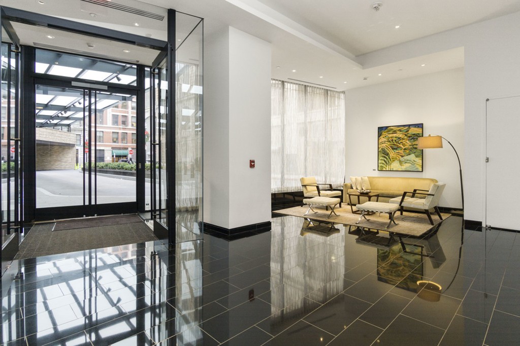 2 bed, 2 bath apartment for rent at 580 Washington St Unit 1107, Midtown — photo 21 of 26