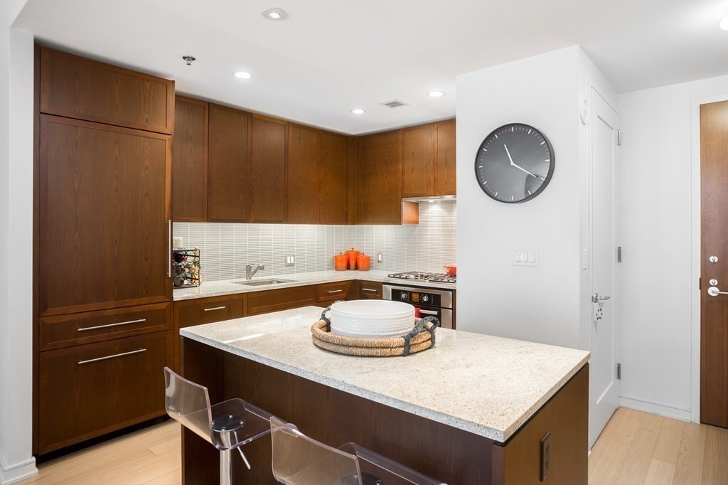 1 bed, 1 bath apartment for rent at 580 Washington St Unit 310, Midtown — photo 8 of 33