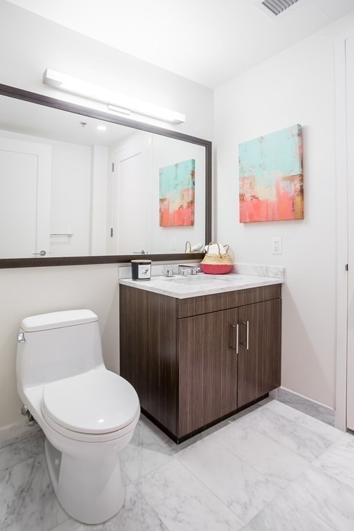 1 bed, 1 bath apartment for rent at 580 Washington St Unit 310, Midtown — photo 11 of 33