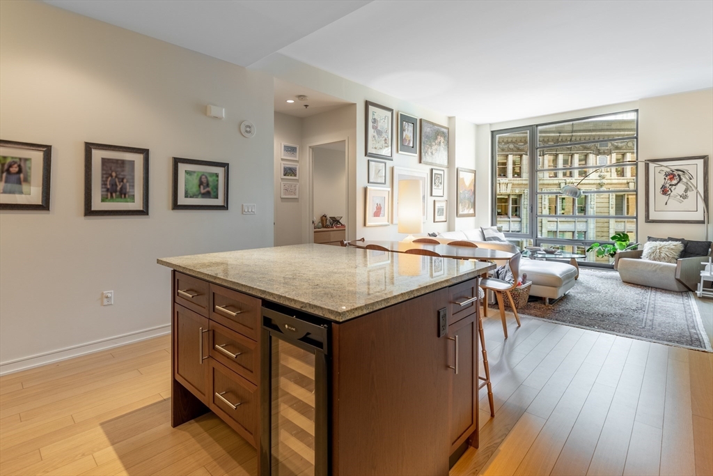 3 bed, 2 bath apartment for rent at 580 Washington St Unit 801, Midtown — photo 10 of 36