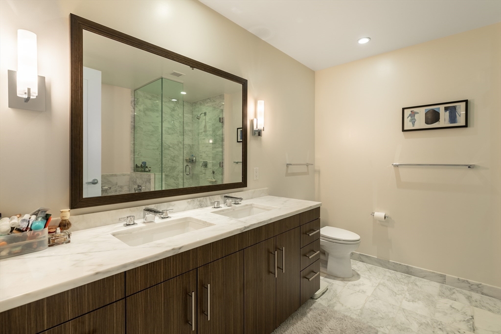 3 bed, 2 bath apartment for rent at 580 Washington St Unit 801, Midtown — photo 13 of 36