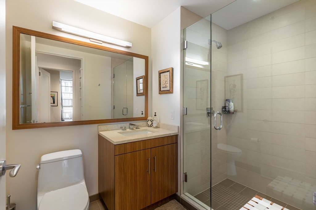 3 bed, 2 bath apartment for rent at 580 Washington St Unit 801, Midtown — photo 19 of 36