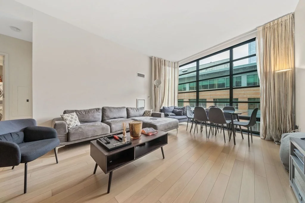 2 bed, 2 bath apartment for rent at 580 Washington St Unit 806, Boston — photo 5 of 22