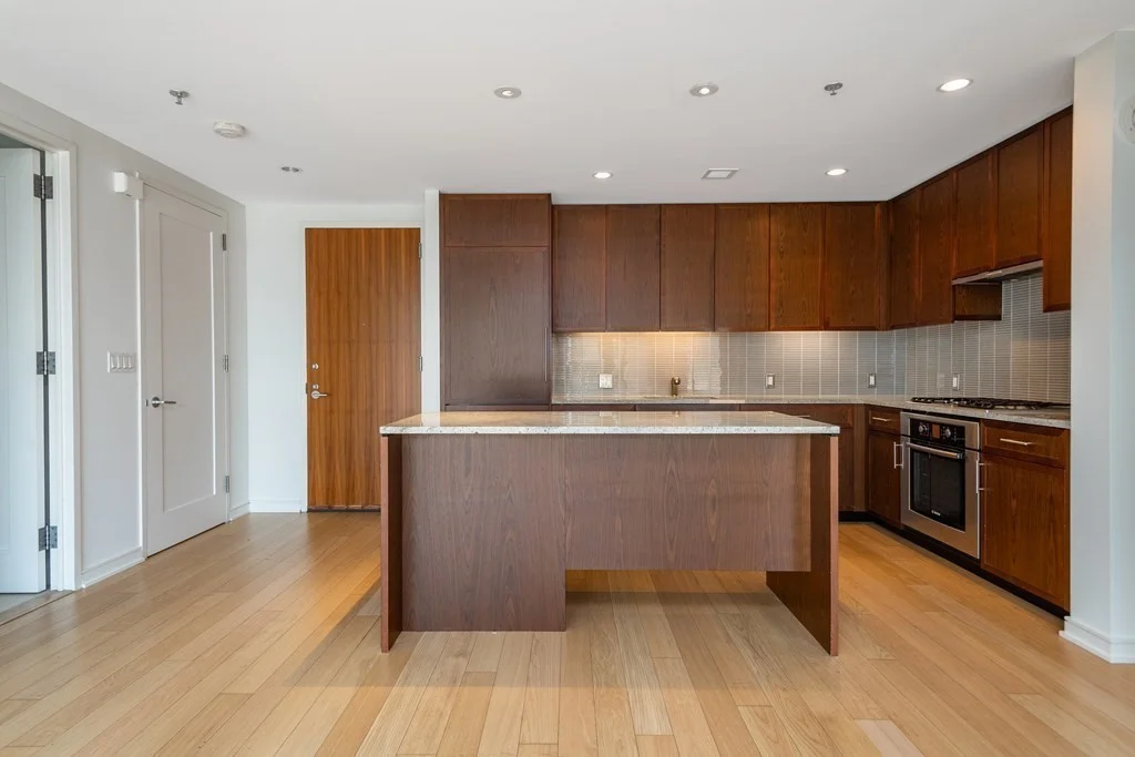 2 bed, 2 bath apartment for rent at 580 Washington St Unit 907, Midtown — photo 5 of 14
