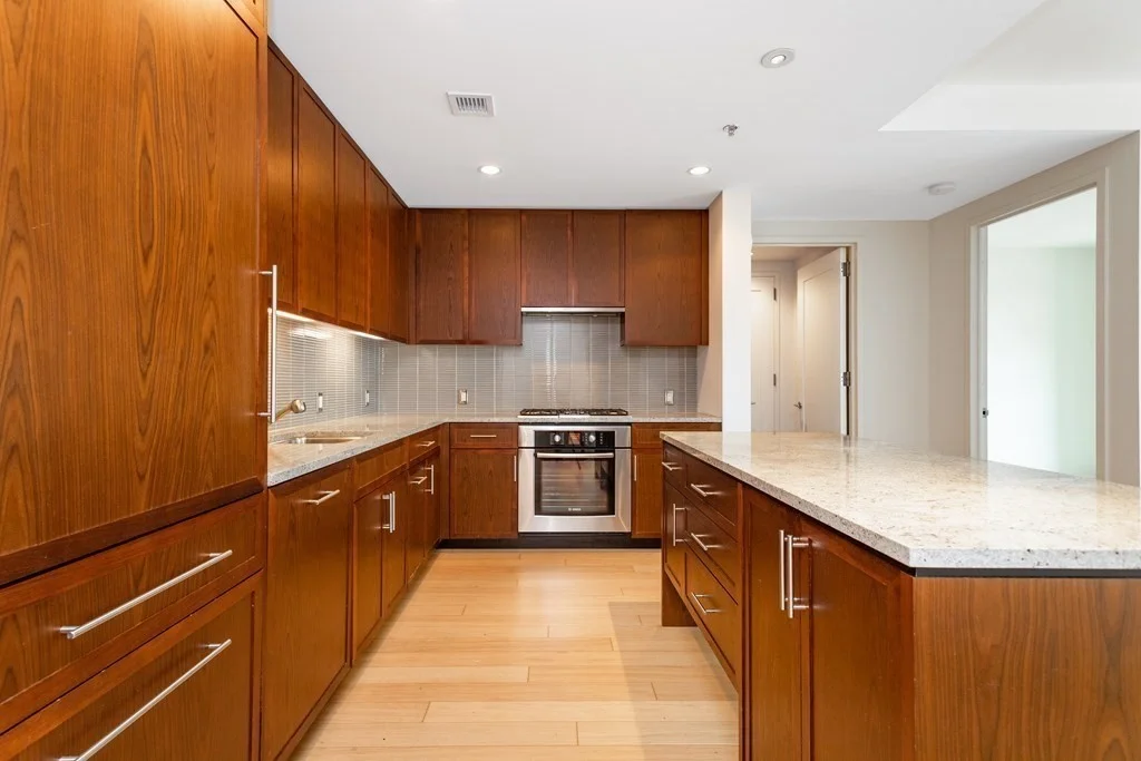 2 bed, 2 bath apartment for rent at 580 Washington St Unit 907, Midtown — photo 3 of 14