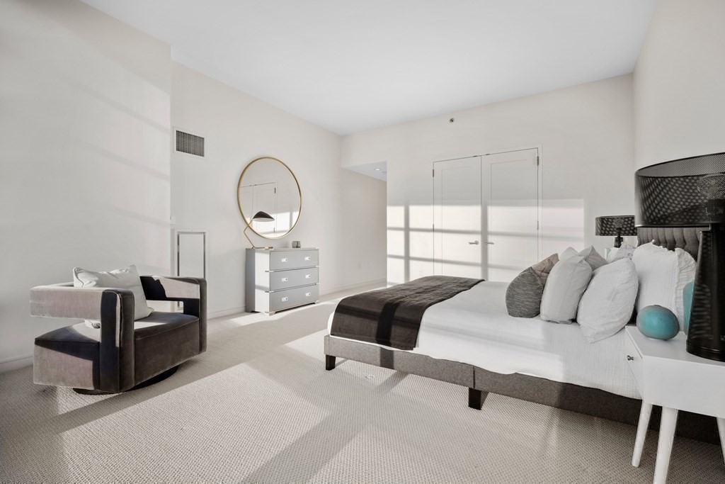 3 bed, 3 bath apartment for rent at 580 Washington St Unit PH3, Theatre District — photo 21 of 34