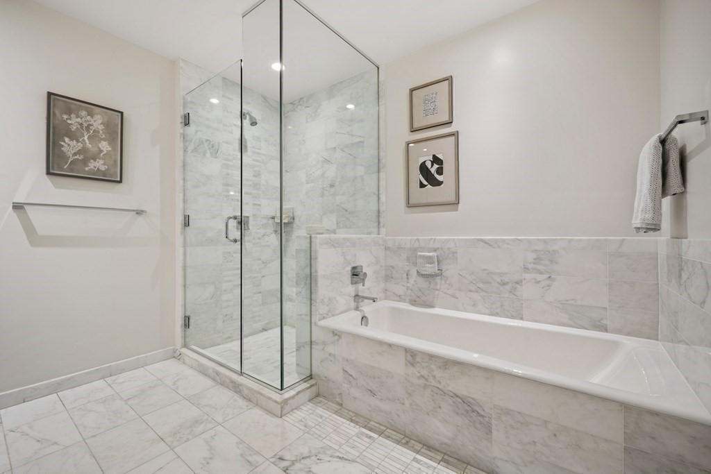 3 bed, 3 bath apartment for rent at 580 Washington St Unit PH3, Theatre District — photo 23 of 34