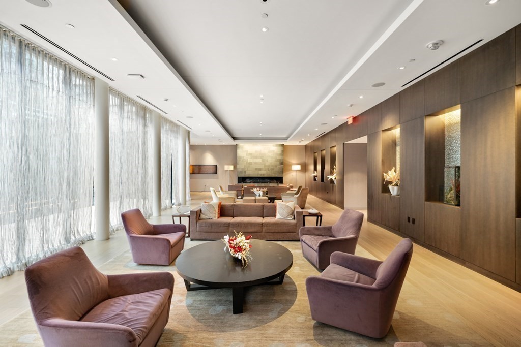 3 bed, 3 bath apartment for rent at 580 Washington St Unit PH3, Theatre District — photo 32 of 34