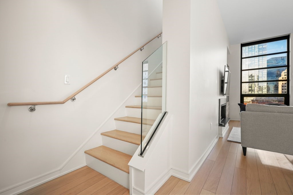 3 bed, 3 bath apartment for rent at 580 Washington St Unit PH3, Theatre District — photo 12 of 34