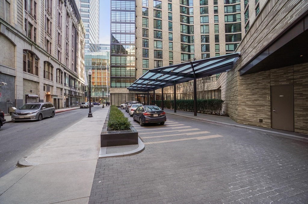 3 bed, 3 bath apartment for rent at 580 Washington St Unit PH3, Theatre District — photo 33 of 34