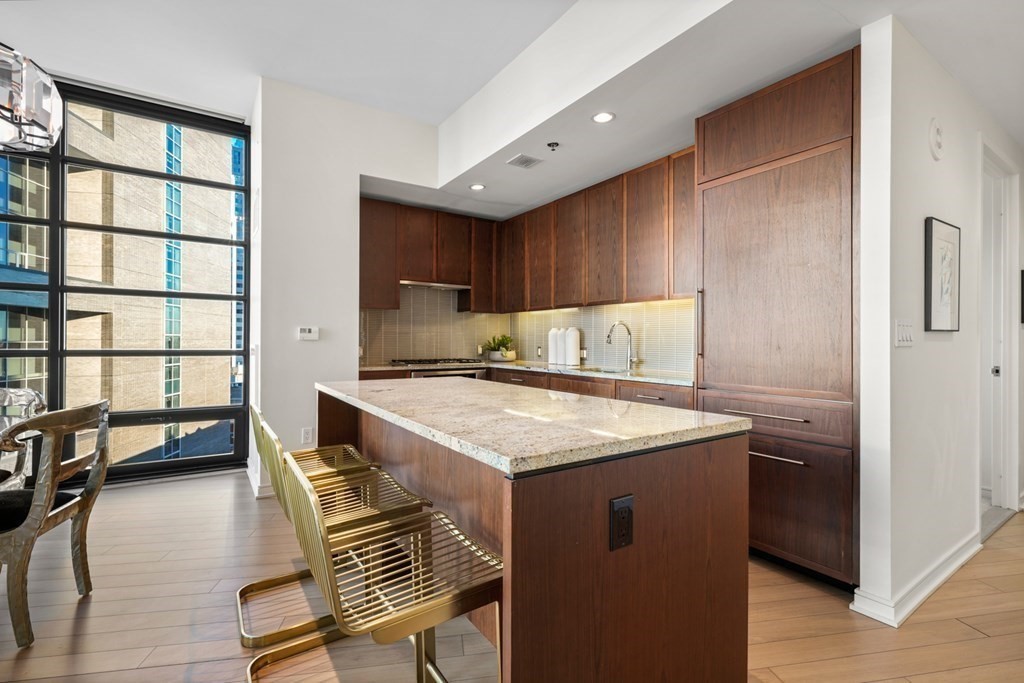 3 bed, 3 bath apartment for rent at 580 Washington St Unit PH3, Theatre District — photo 8 of 34