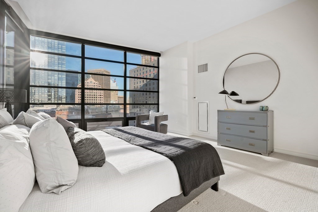 3 bed, 3 bath apartment for rent at 580 Washington St Unit PH3, Theatre District — photo 20 of 34
