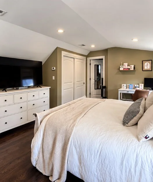 3 bed, 2 bath apartment for rent at 581 E 8th St Unit 2, South Boston — photo 9 of 11