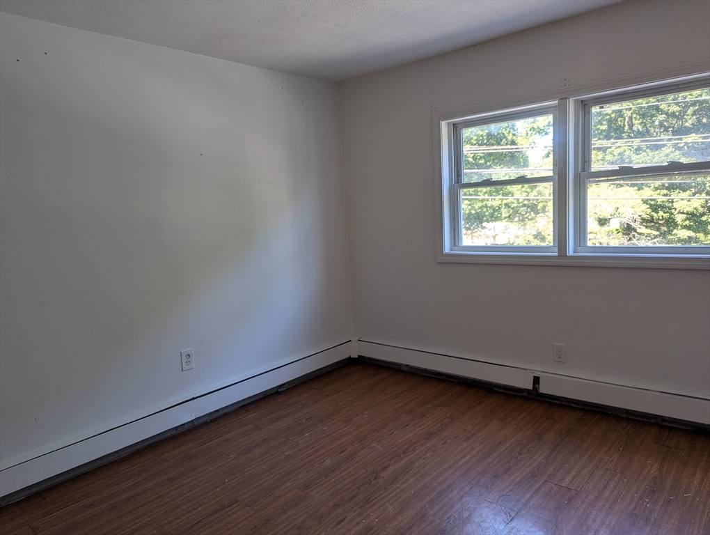 3 bed, 2 bath apartment for rent at 581 Proctor Ave Unit 3, Revere — photo 8 of 12