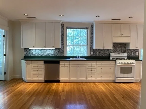 2 bed, 2 bath apartment for rent at 582 Blue Hill Ave Unit A, Milton — photo 2 of 42
