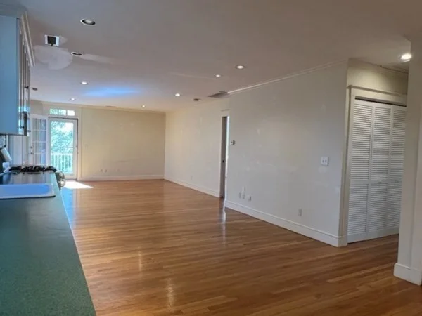 2 bed, 2 bath apartment for rent at 582 Blue Hill Ave Unit A, Milton — photo 5 of 42