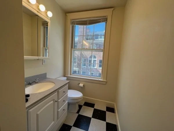 2 bed, 2 bath apartment for rent at 582 Blue Hill Ave Unit A, Milton — photo 27 of 42