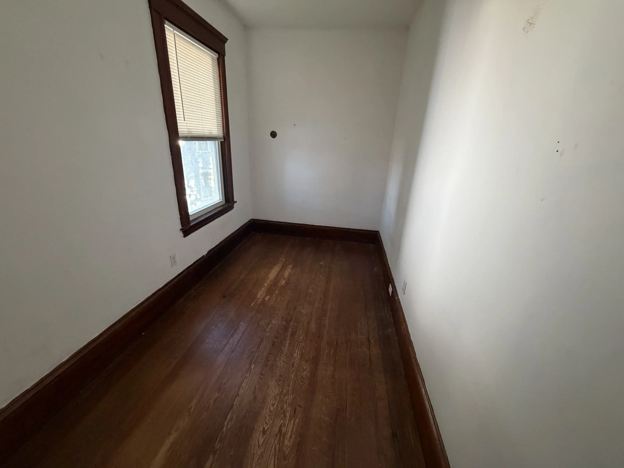 3 bed, 1 bath apartment for rent at 582 Cambridge St Unit 2, Allston — photo 23 of 36