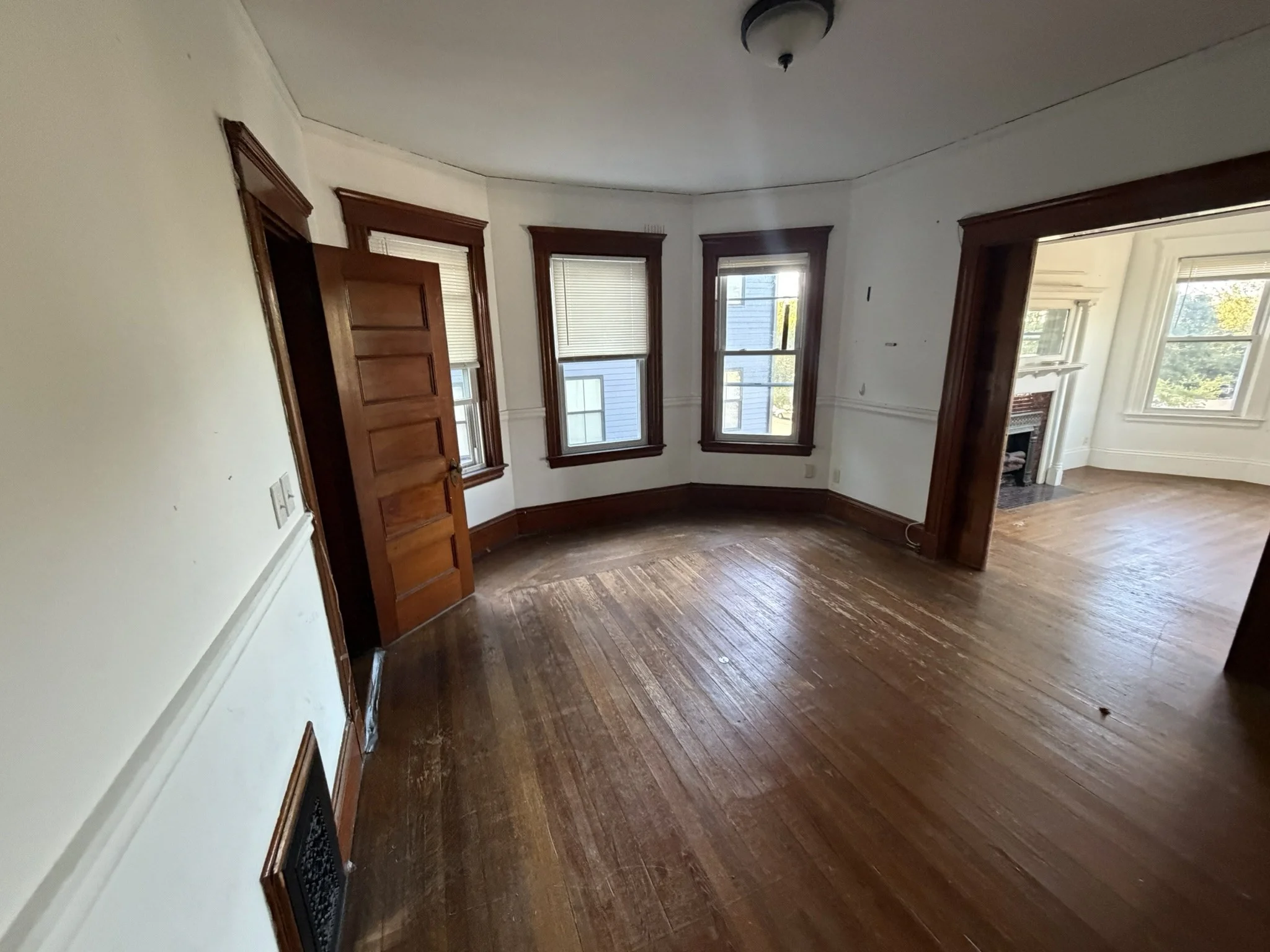 3 bed, 1 bath apartment for rent at 582 Cambridge St Unit 2, Allston — photo 15 of 36