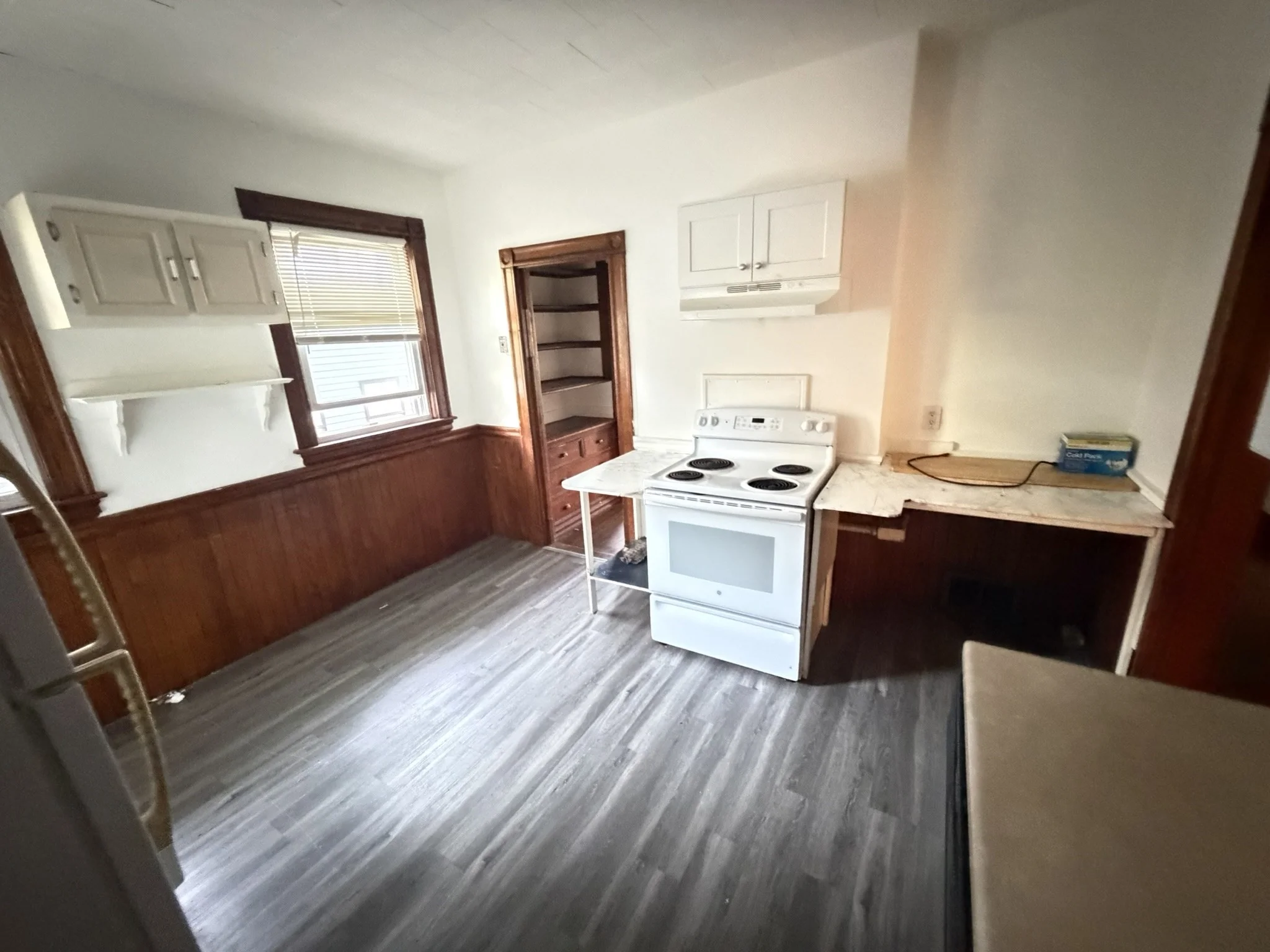 3 bed, 1 bath apartment for rent at 582 Cambridge St Unit 2, Allston — photo 3 of 36