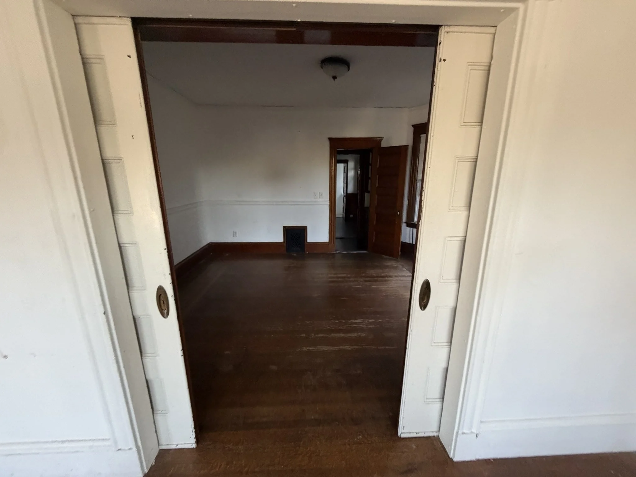 3 bed, 1 bath apartment for rent at 582 Cambridge St Unit 2, Allston — photo 12 of 36