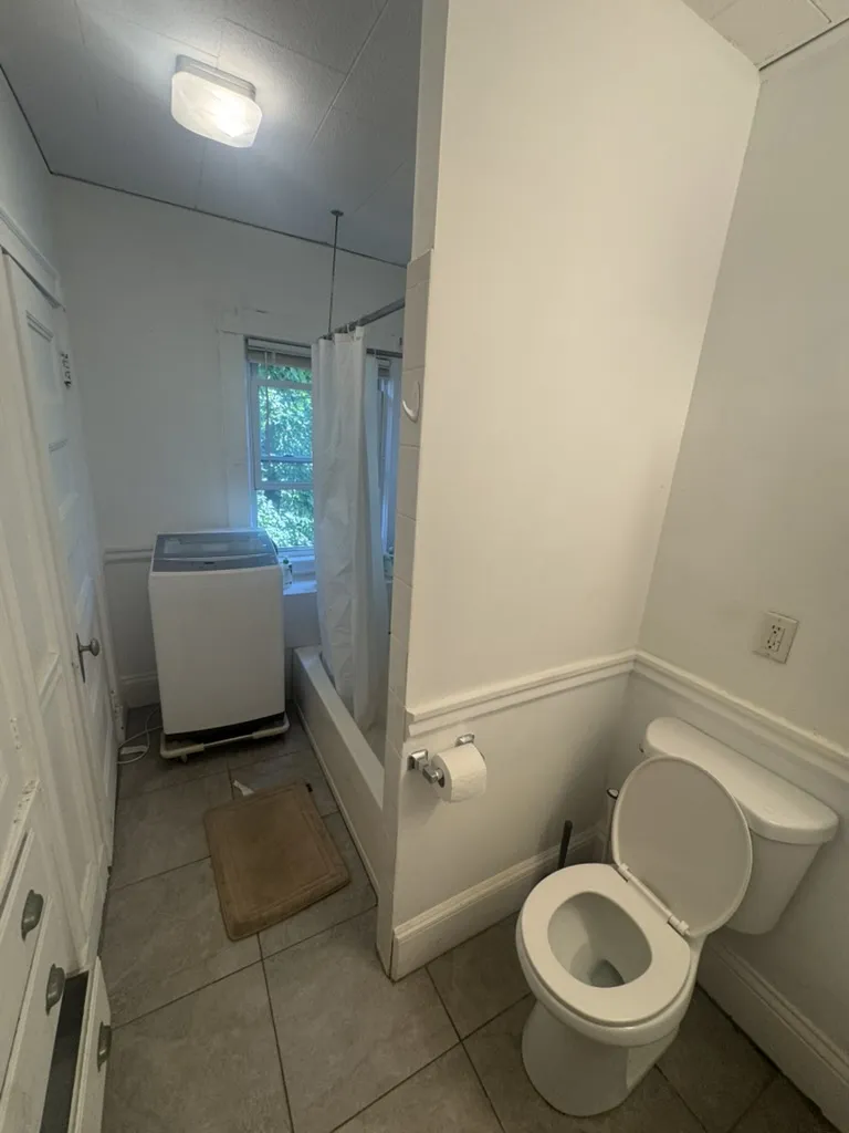 3 bed, 1 bath apartment for rent at 582 Cambridge St Unit 3, Beacon Hill — photo 6 of 6
