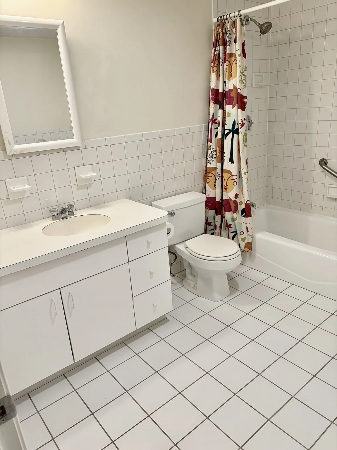 4 bed, 1 bath apartment for rent at 582 Massachusetts Ave Unit Front, Lexington — photo 9 of 13