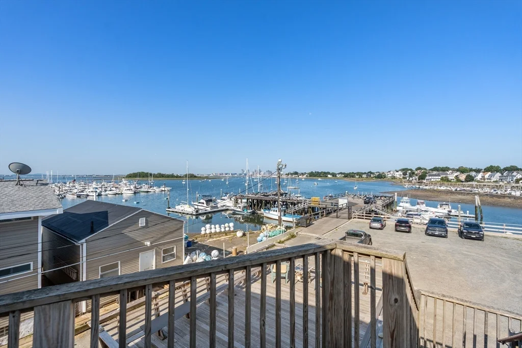 3 bed, 2 bath apartment for rent at 583-585 Shirley St Unit 1, Winthrop — photo 9 of 18