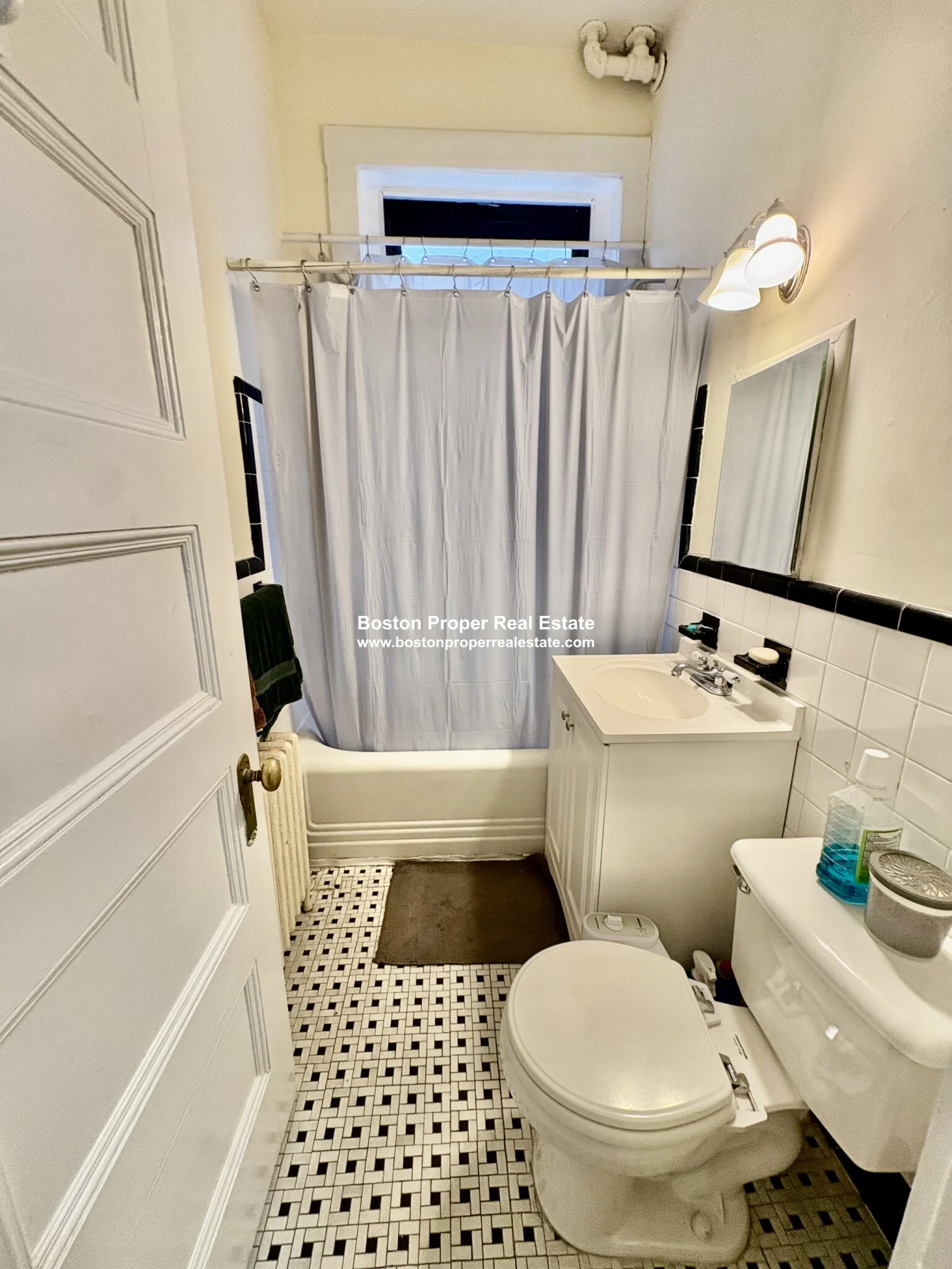 2 bed, 1 bath apartment for rent at 583 Beacon St Unit 1, Back Bay — photo 7 of 9