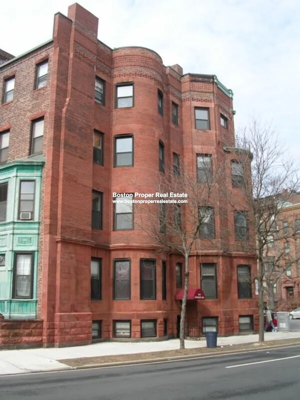 2 bed, 1 bath apartment for rent at 583 Beacon St Unit 1, Back Bay — photo 9 of 9