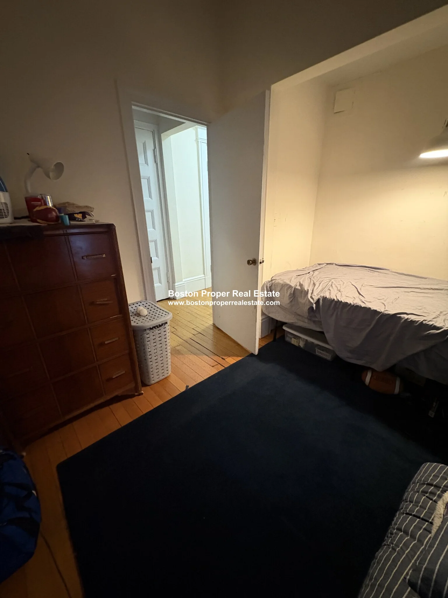 2 bed, 1 bath apartment for rent at 583 Beacon St Unit 1, Back Bay — photo 4 of 9
