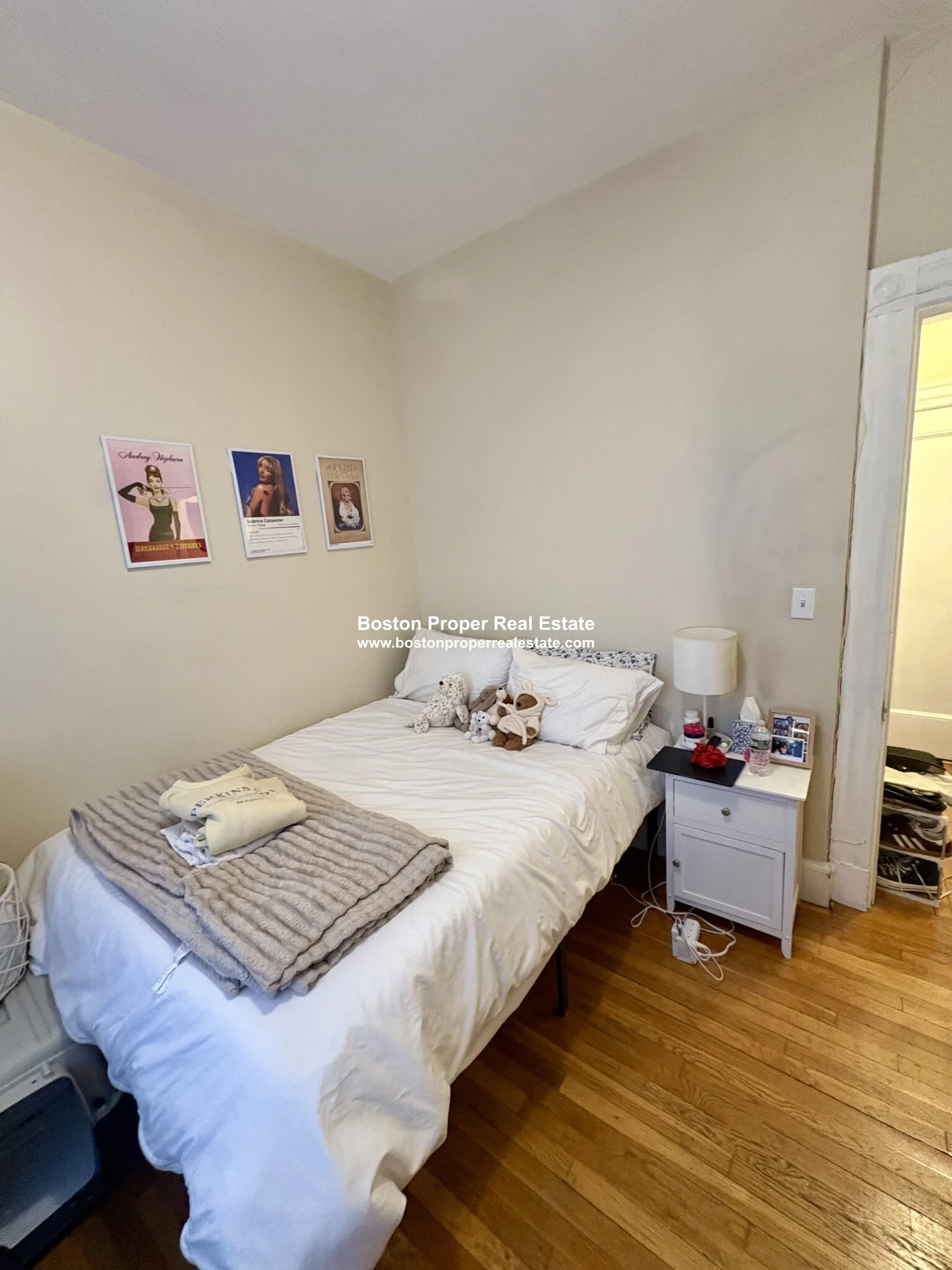 2 bed, 1 bath apartment for rent at 583 Beacon St Unit 6, Back Bay — photo 3 of 7