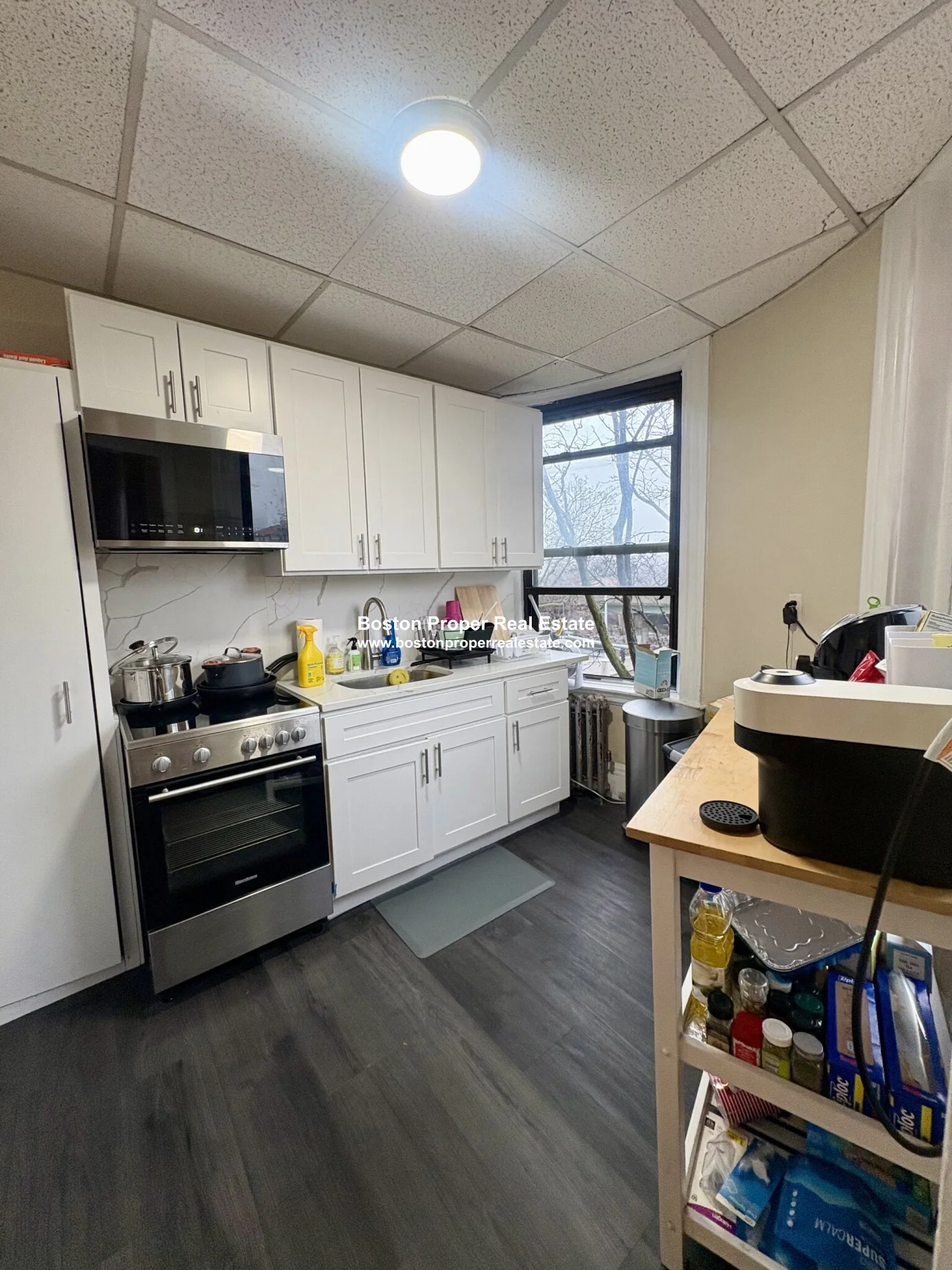 2 bed, 1 bath apartment for rent at 583 Beacon St Unit 6, Back Bay