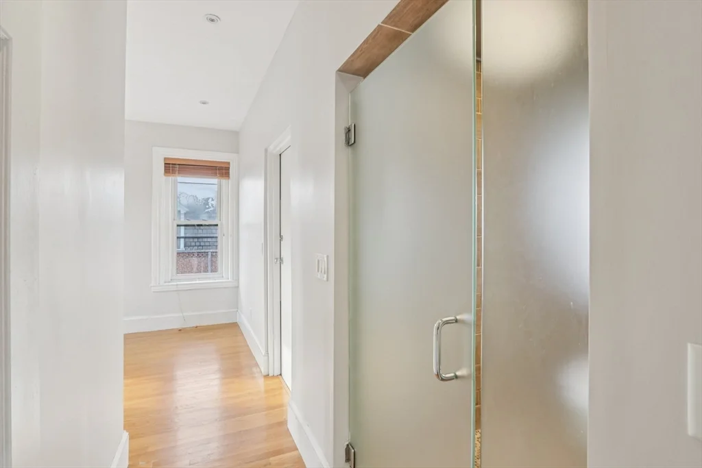 3 bed, 2 bath apartment for rent at 583 Massachusetts Ave Unit 5, Roxbury — photo 13 of 30