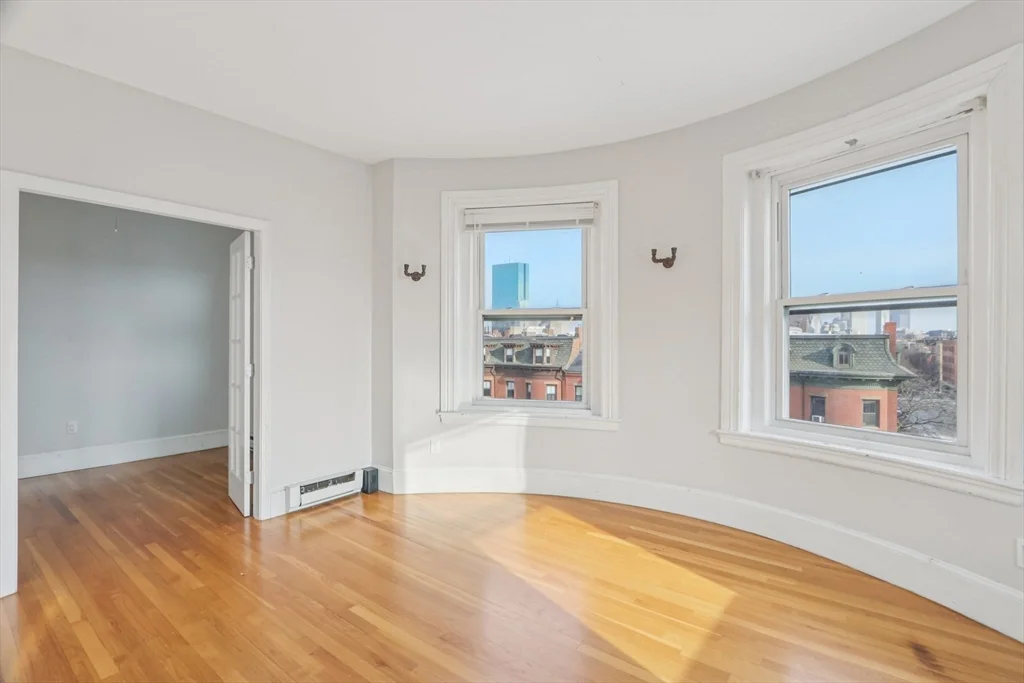 3 bed, 2 bath apartment for rent at 583 Massachusetts Ave Unit 5, Roxbury — photo 15 of 30
