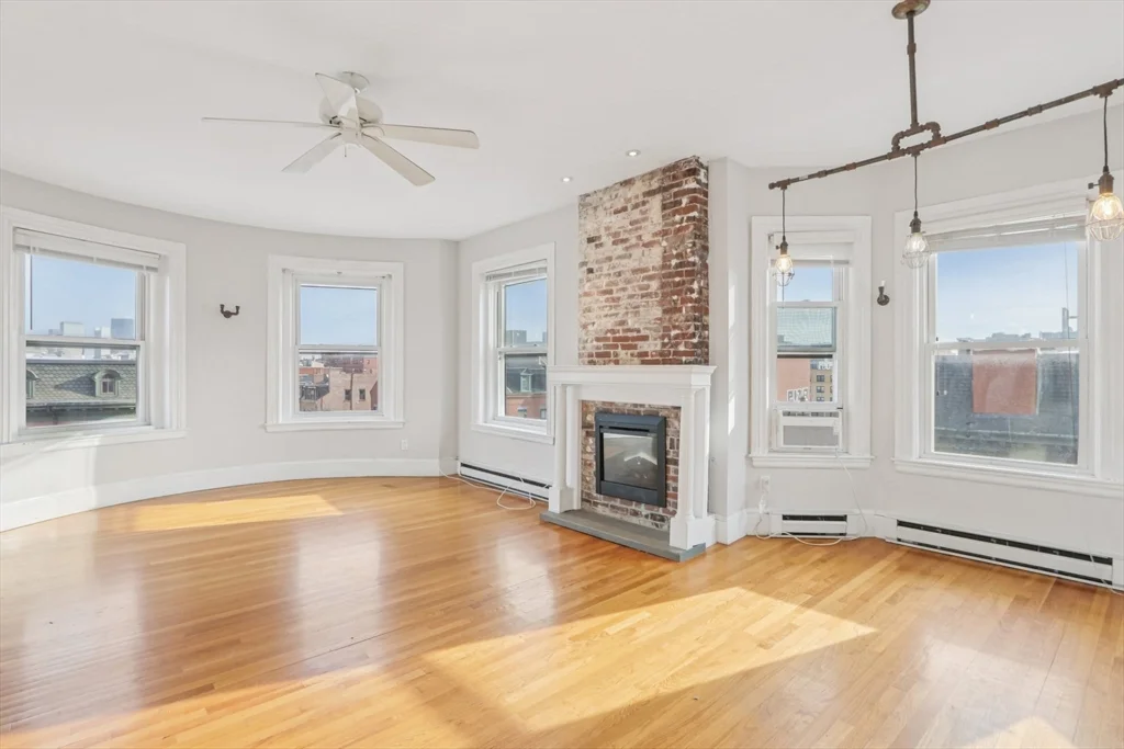 3 bed, 2 bath apartment for rent at 583 Massachusetts Ave Unit 5, Roxbury — photo 1 of 30