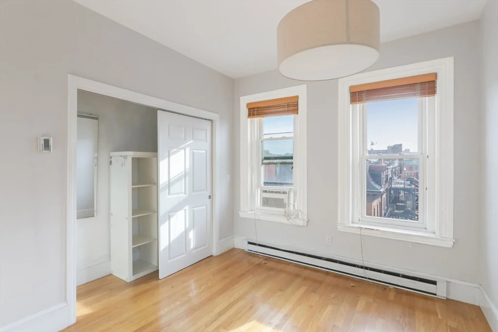 3 bed, 2 bath apartment for rent at 583 Massachusetts Ave Unit 5, Roxbury — photo 9 of 30