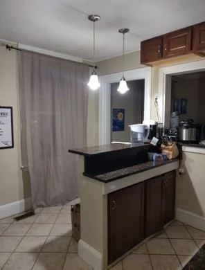 4 bed, 3 bath apartment for rent at 583 Watertown St Unit 2, Newton — photo 4 of 14