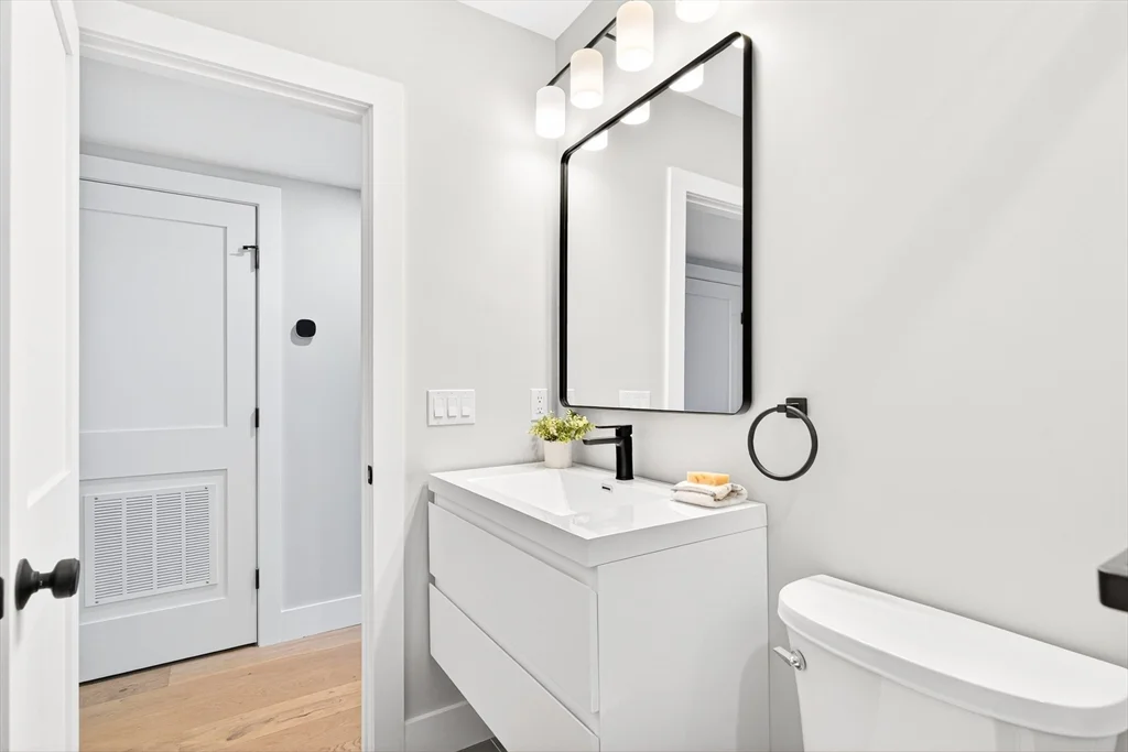 2 bed, 2 bath apartment for rent at 584 Cambridge St Unit 1, Allston — photo 10 of 17