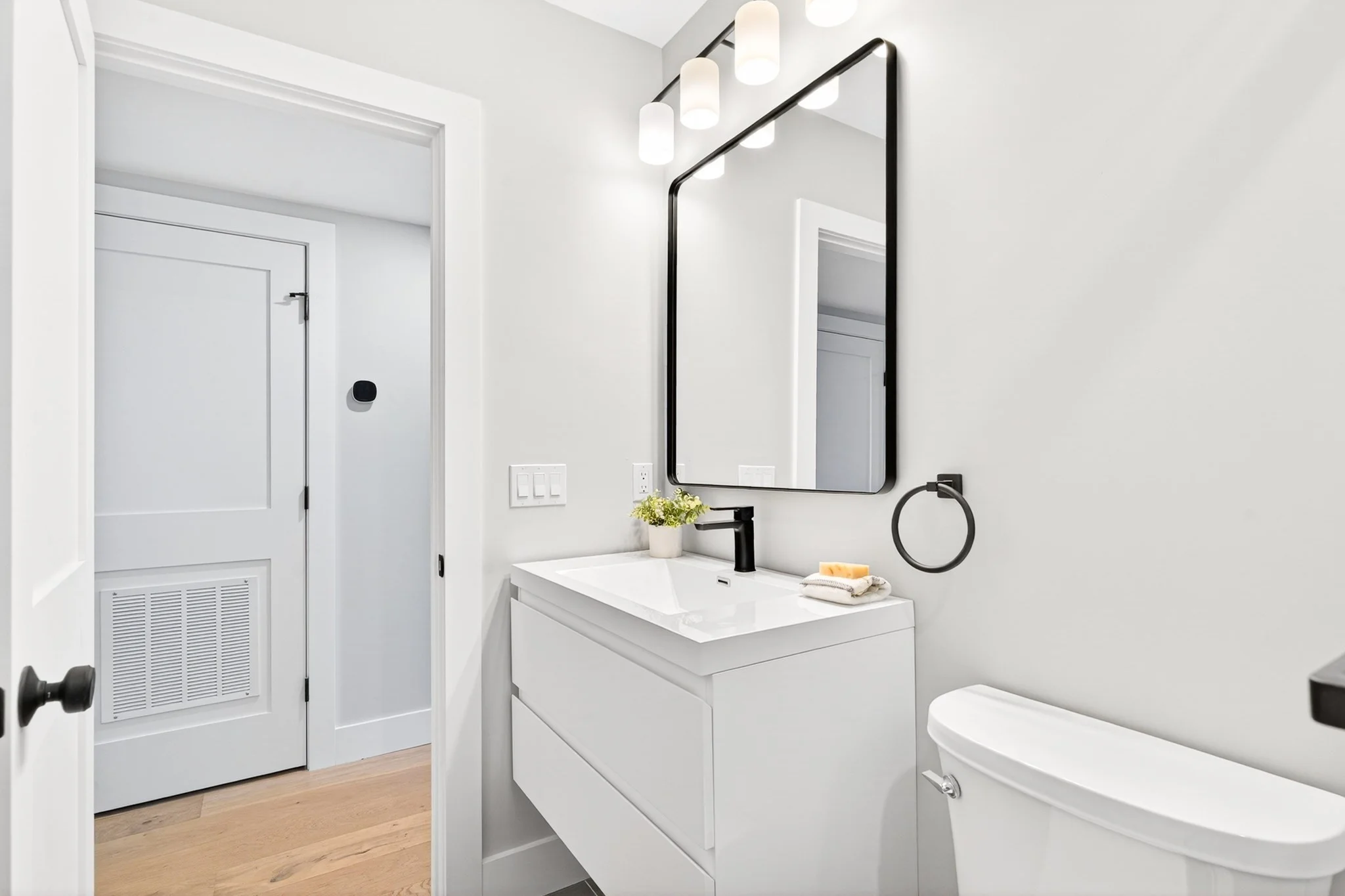 3 bed, 2 bath apartment for rent at 584 Cambridge St Unit 3, Allston — photo 9 of 19