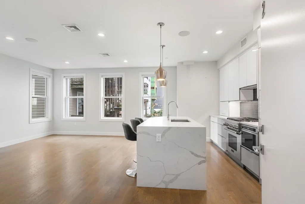 1 bed, 1 bath apartment for rent at 584 East 3rd, South Boston — photo 16 of 22