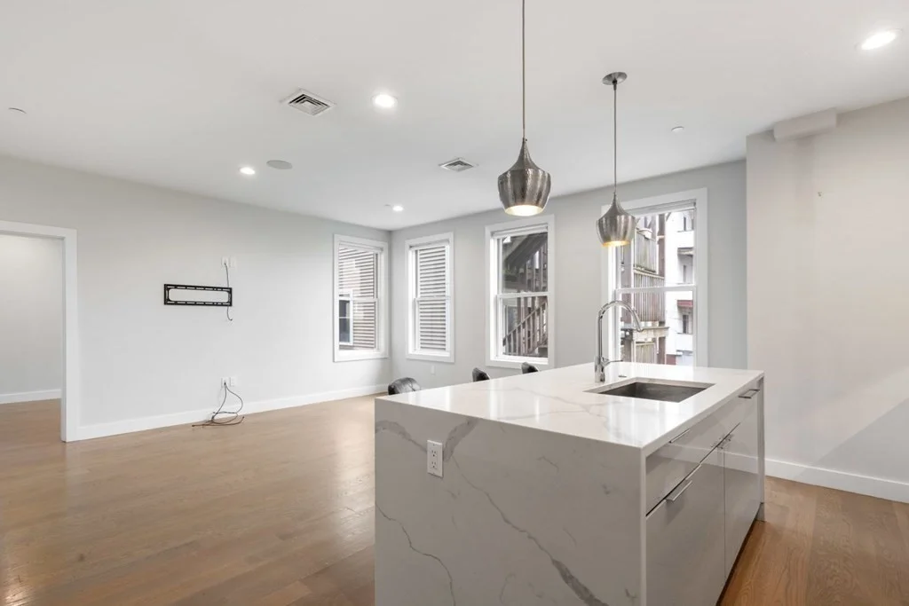 1 bed, 1 bath apartment for rent at 584 East 3rd, South Boston — photo 15 of 22