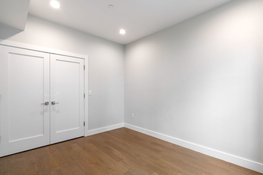 1 bed, 1 bath apartment for rent at 584 East 3rd Unit 2, South Boston — photo 9 of 21