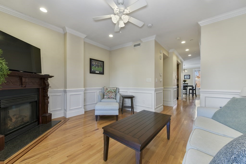 2 bed, 1.5 bath apartment for rent at 584 East 8th St Unit 4, South Boston — photo 2 of 17